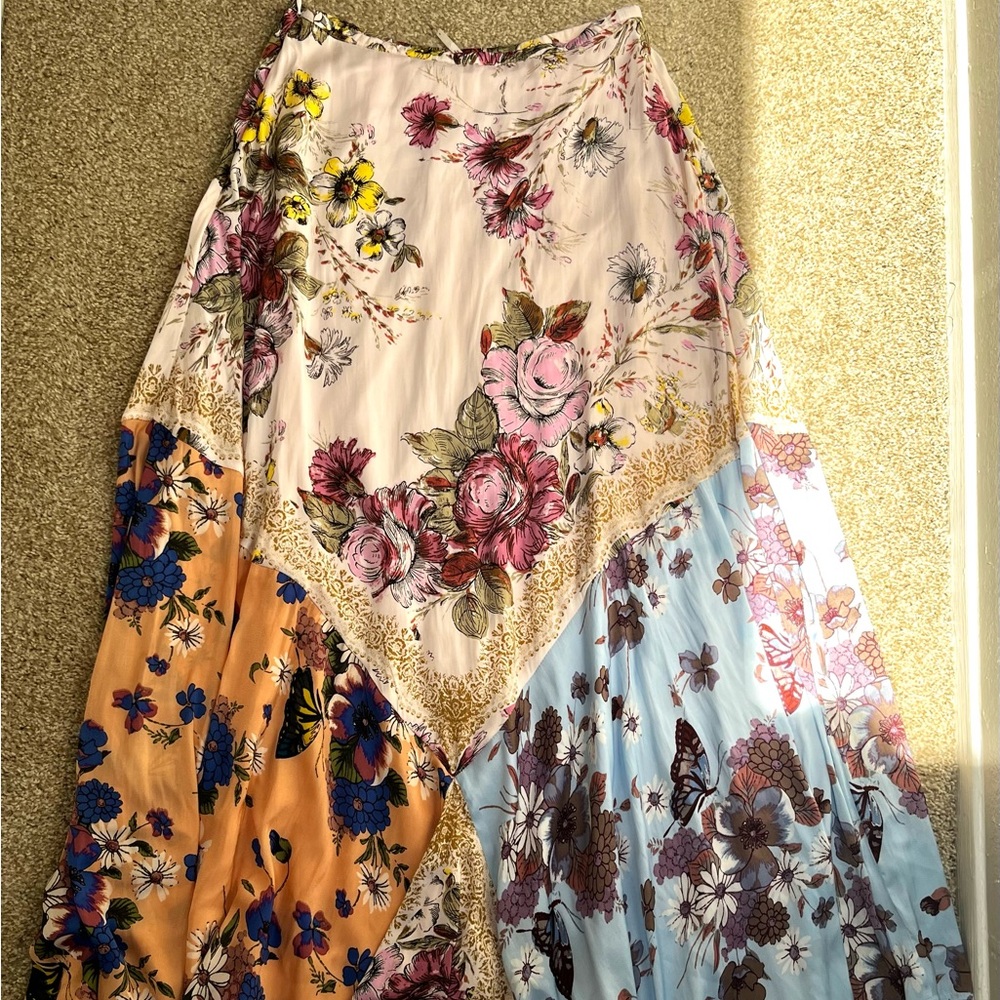 Free people Maxi skirt never worn without tag